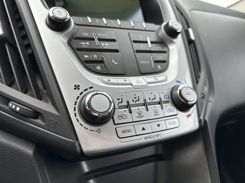 2014 Chevrolet Equinox Image 10