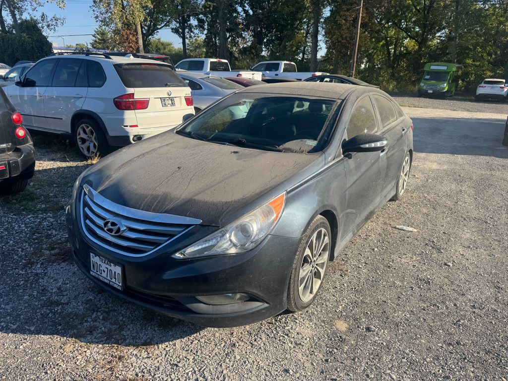 2014 Hyundai Sonata Image 2