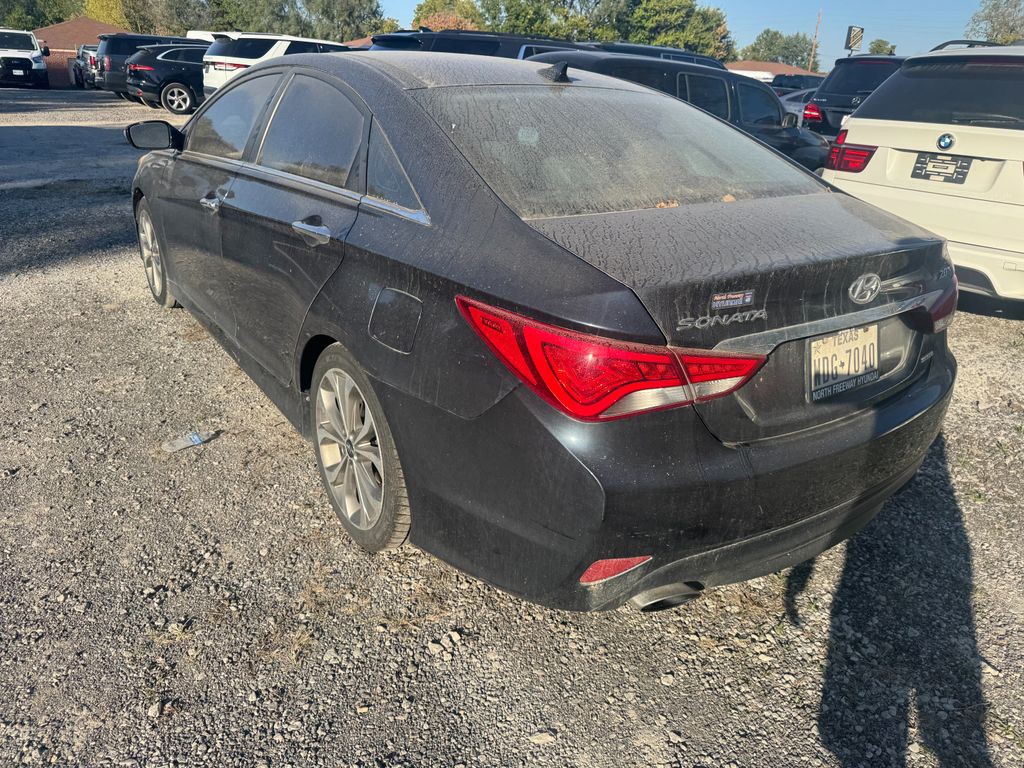 2014 Hyundai Sonata Image 4