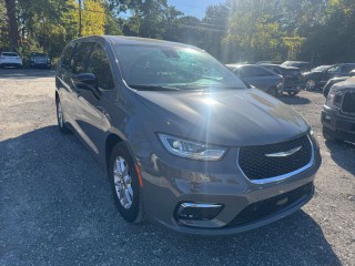 Image for 2025 Chrysler Pacifica Select ID: 6925774