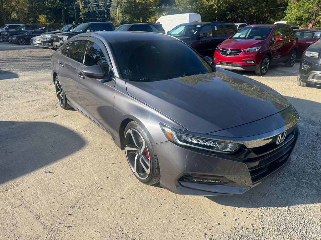 2018 Honda Accord Image 1