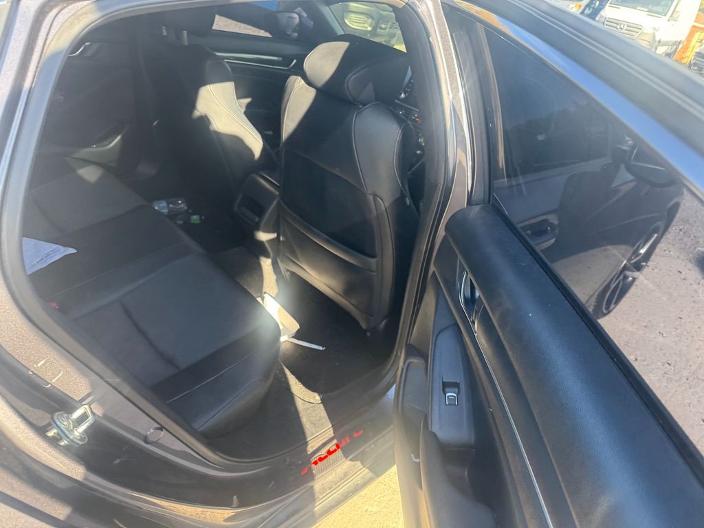 2018 Honda Accord Image 7