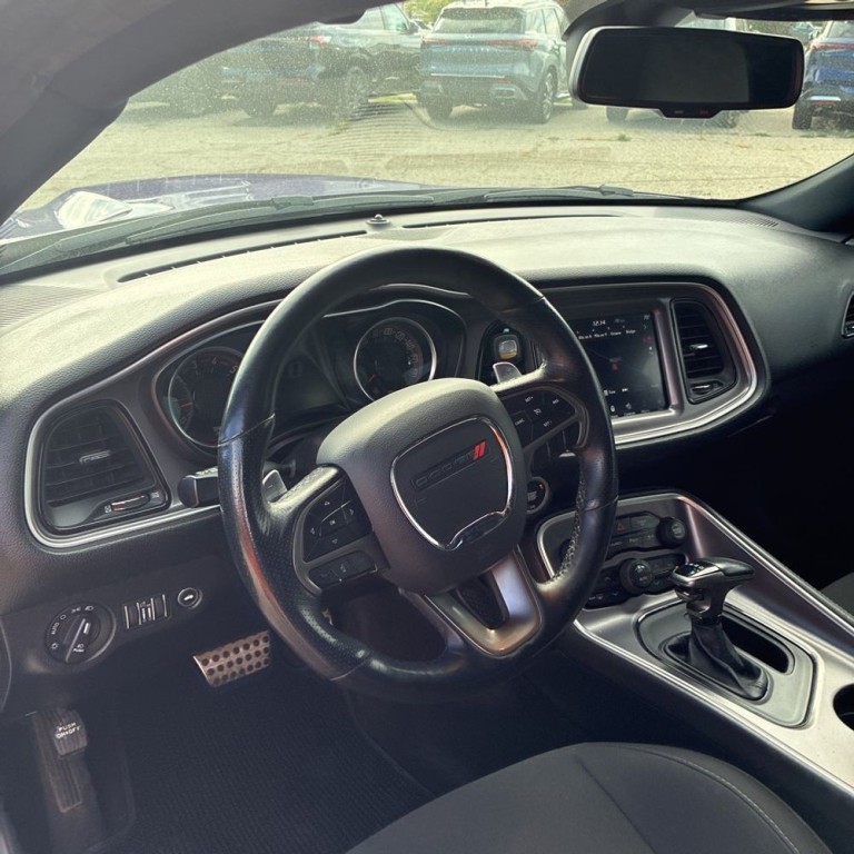 2019 Dodge Challenger Image 10