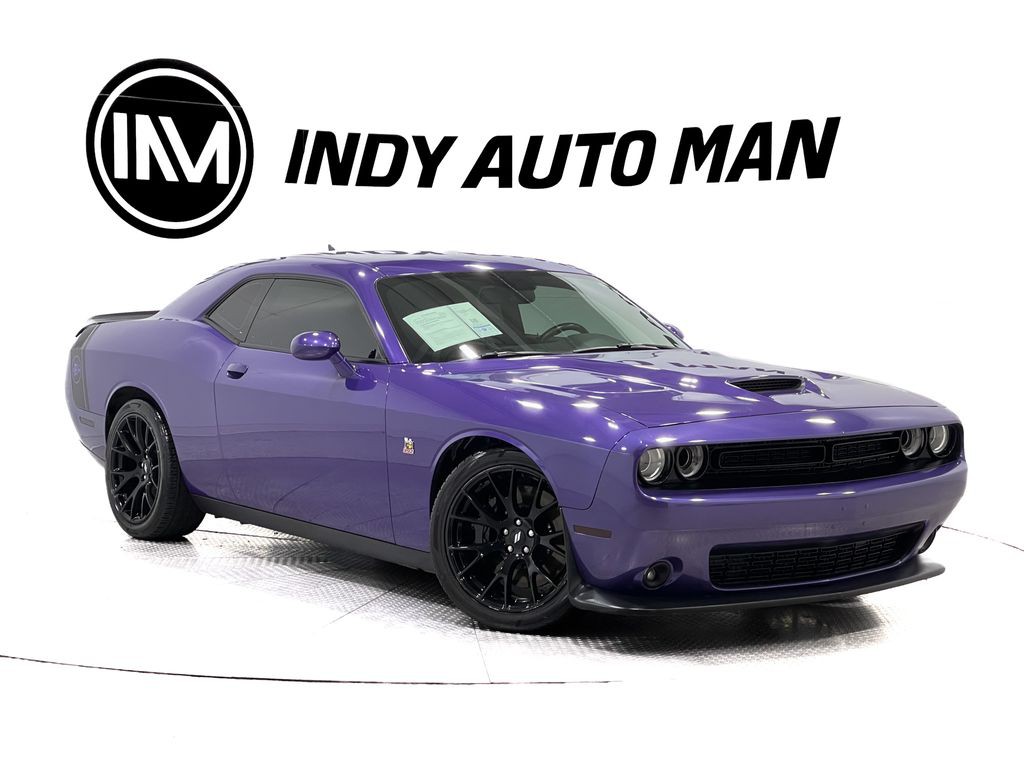 2019 Dodge Challenger Image 2
