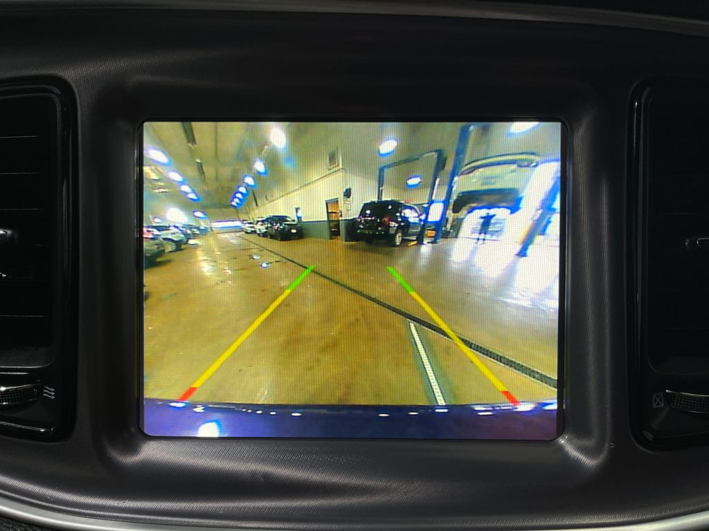 2019 Dodge Challenger Image 11