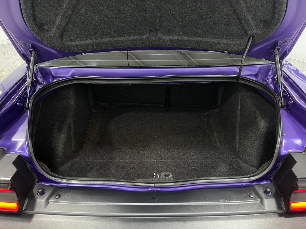 2019 Dodge Challenger Image 27