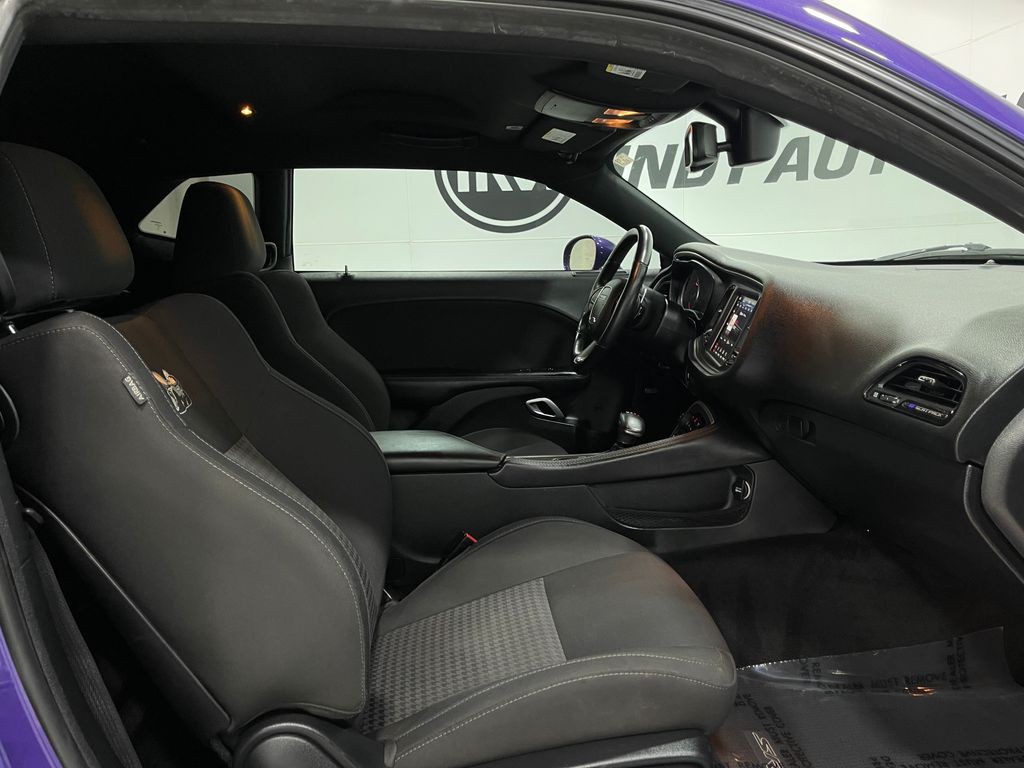 2019 Dodge Challenger Image 33