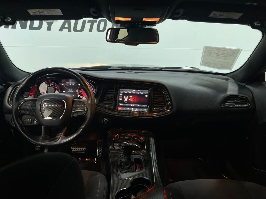 2019 Dodge Challenger Image 16