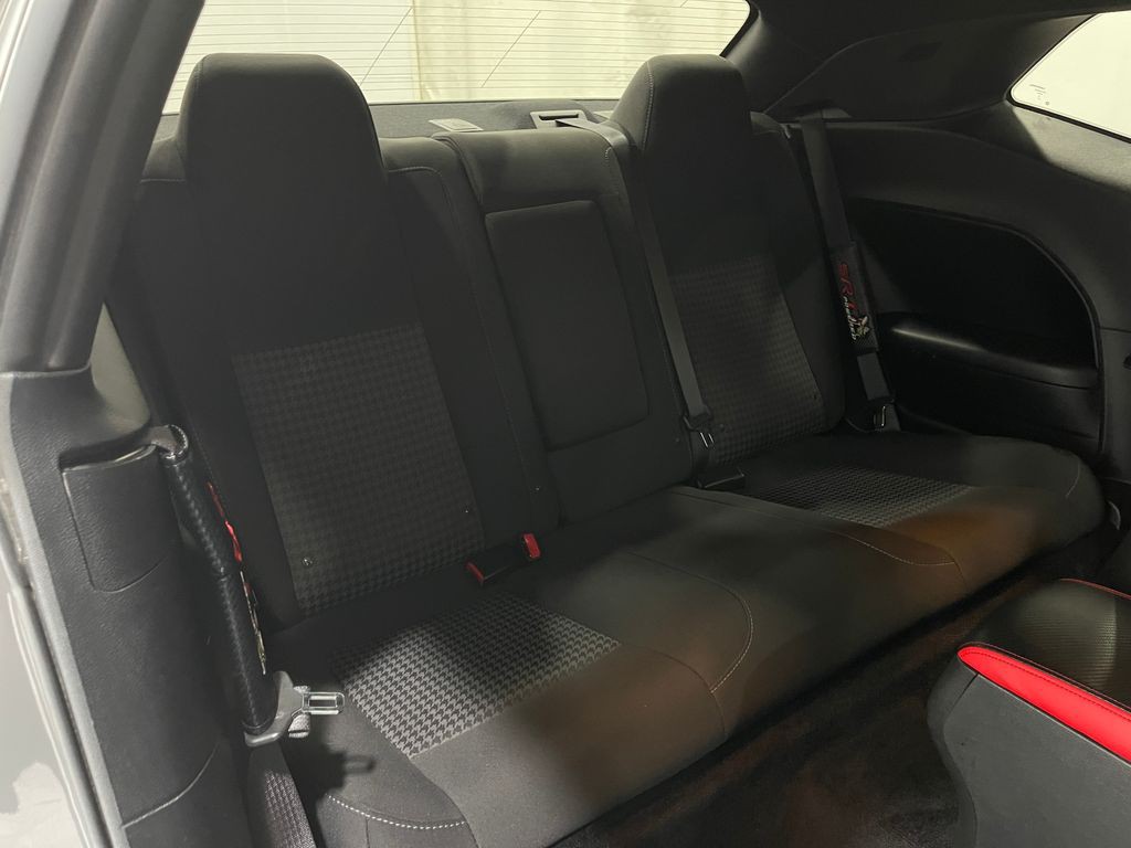 2019 Dodge Challenger Image 28