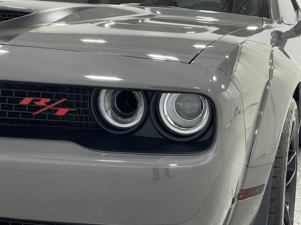 2019 Dodge Challenger Image 30