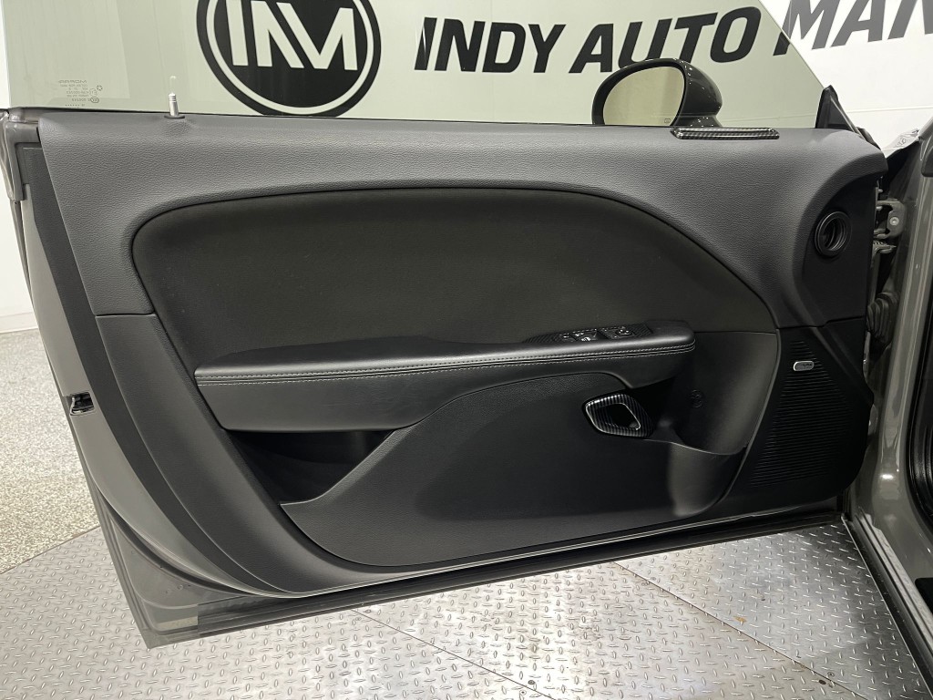 2019 Dodge Challenger Image 12