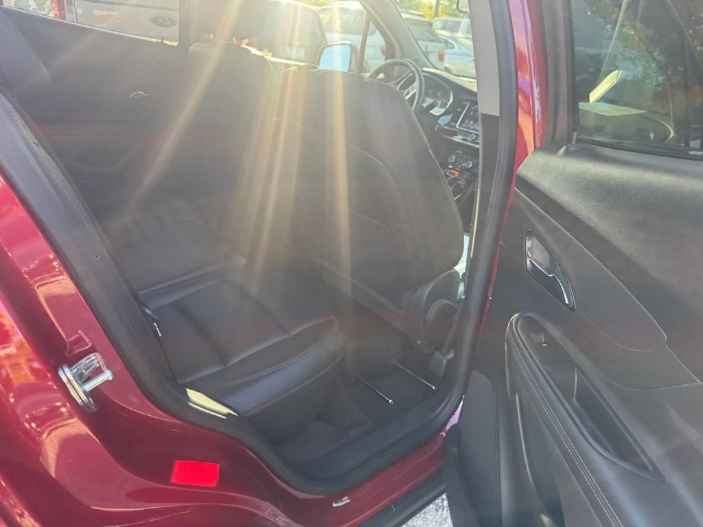 2019 Buick Enclave Image 8