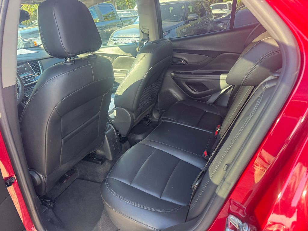2019 Buick Enclave Image 10