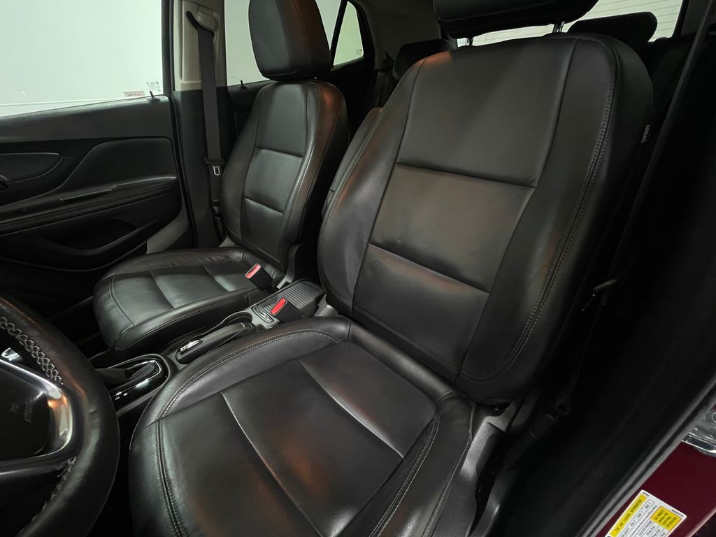 2019 Buick Enclave Image 13