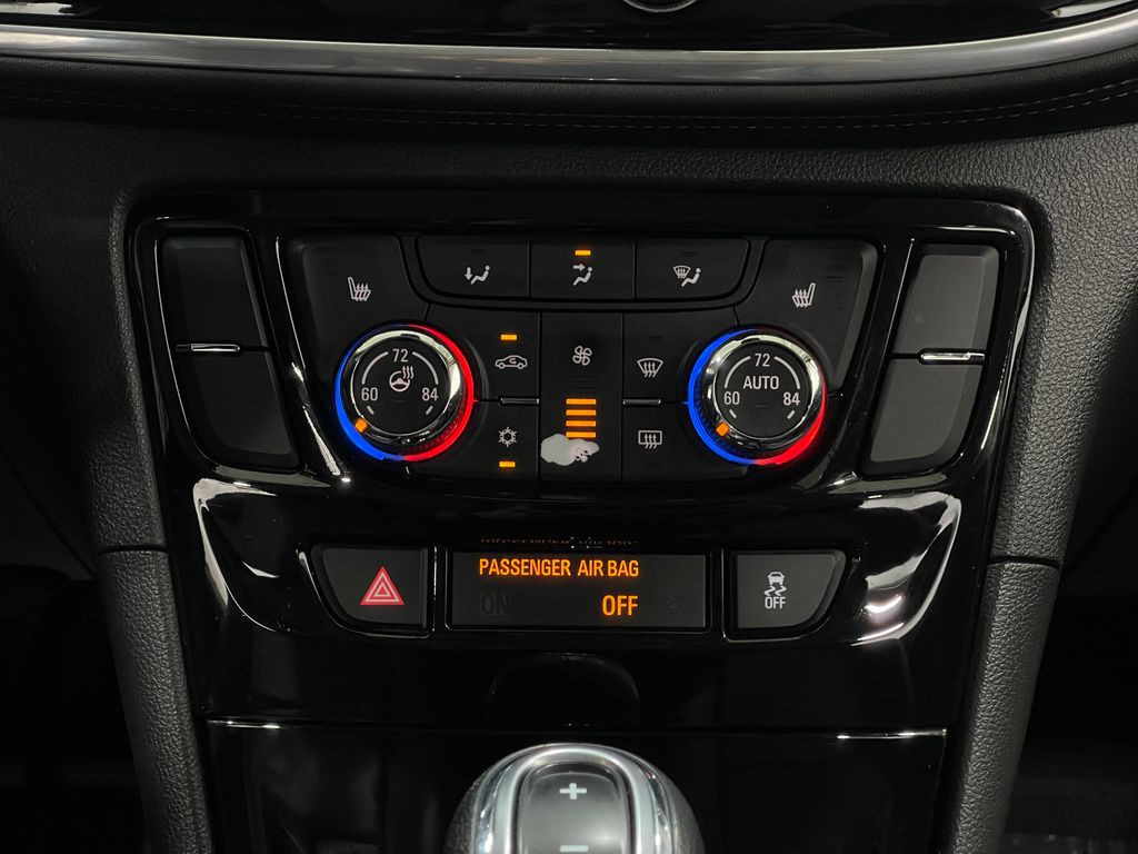 2019 Buick Enclave Image 24