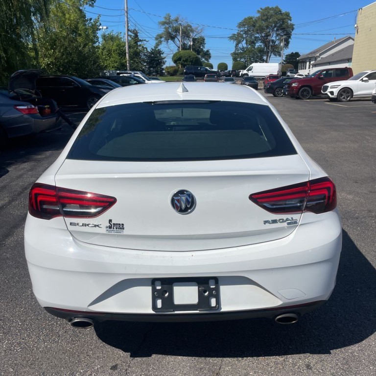 2018 Buick Regal Image 7