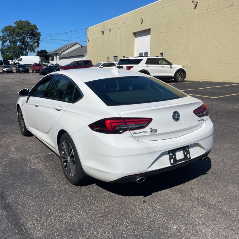 2018 Buick Regal Image 8