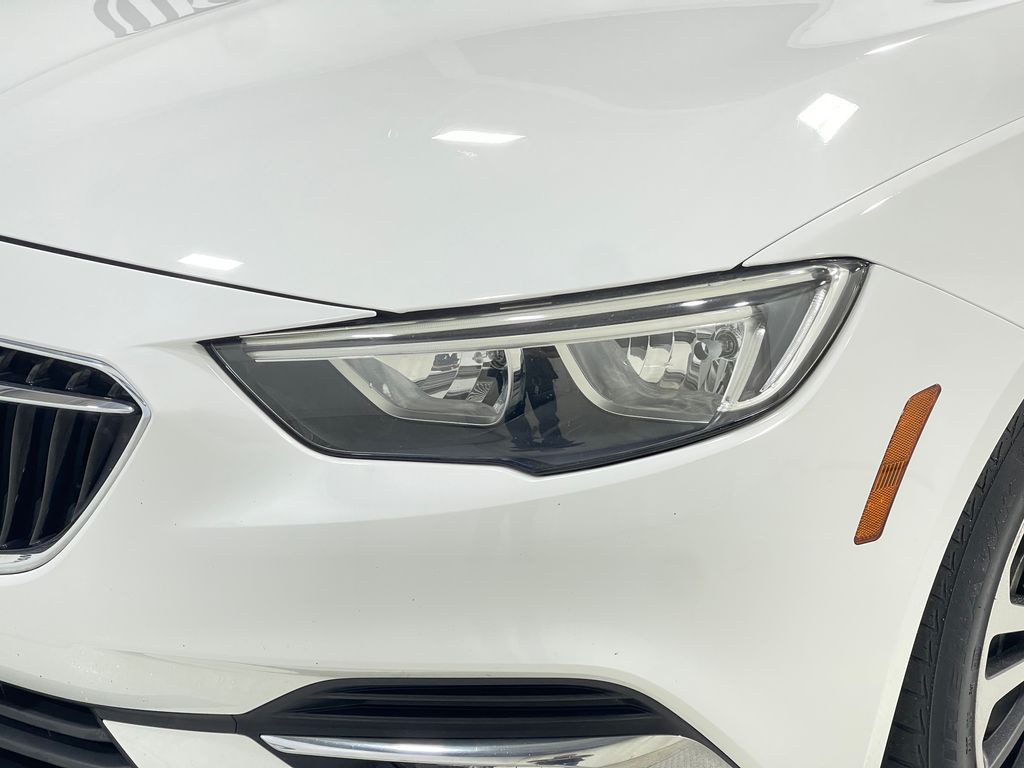 2018 Buick Regal Image 32