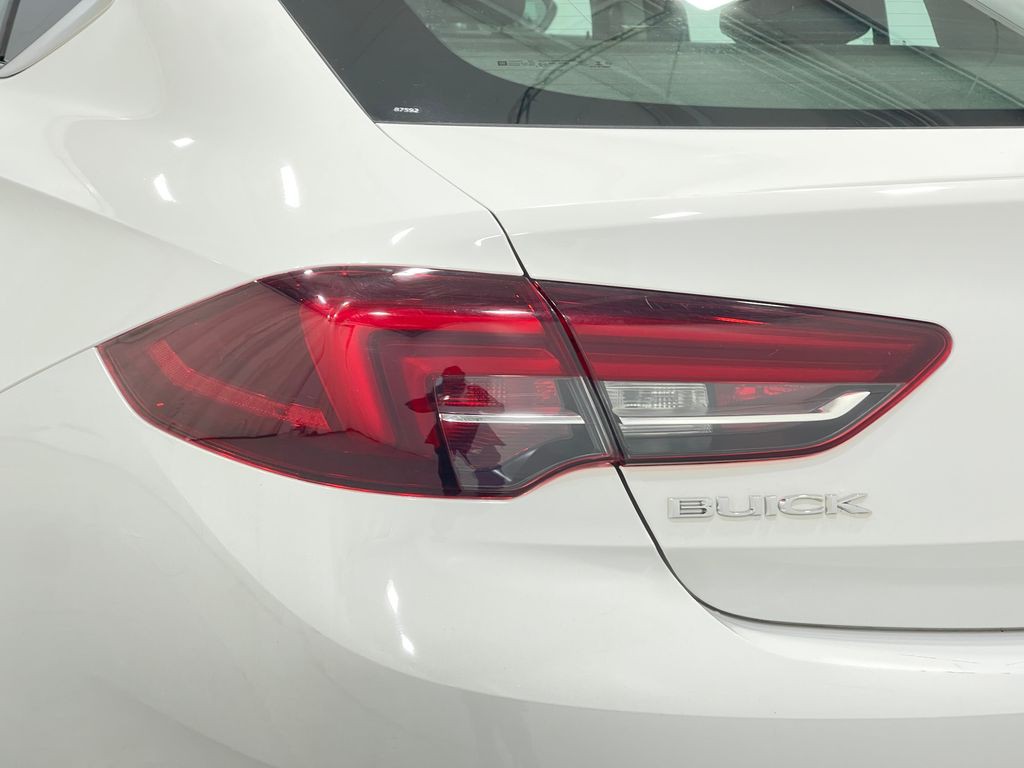 2018 Buick Regal Image 33