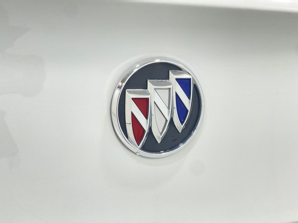 2018 Buick Regal Image 36