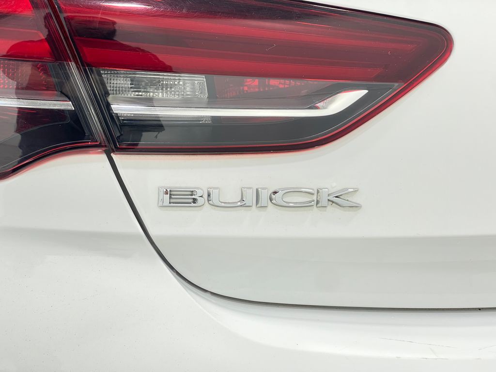 2018 Buick Regal Image 37