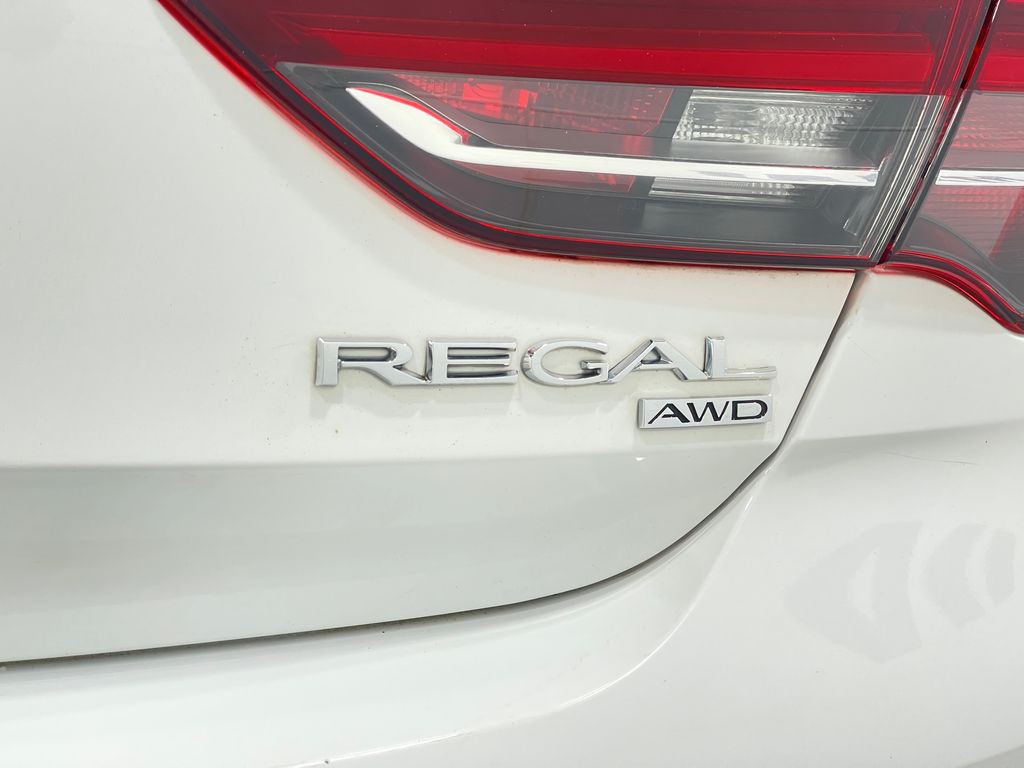 2018 Buick Regal Image 38