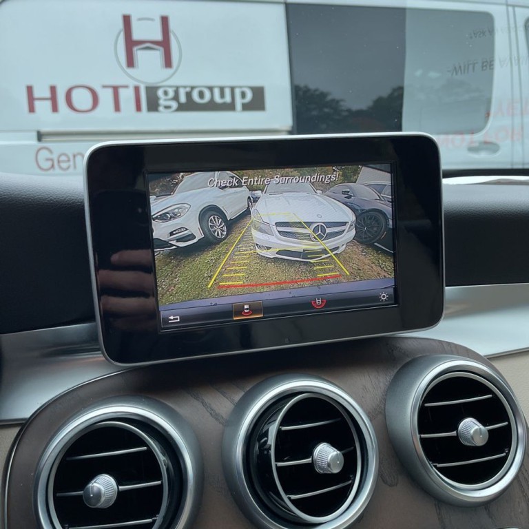 2017 Mercedes-Benz C-Class Image 12