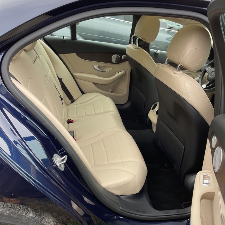 2017 Mercedes-Benz C-Class Image 15