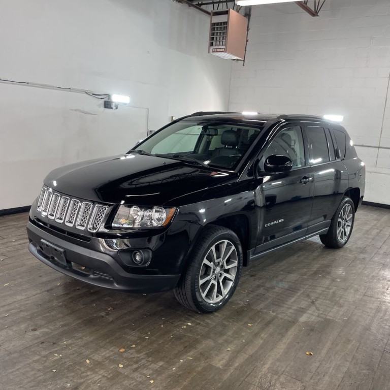 2017 Jeep Compass Image 3
