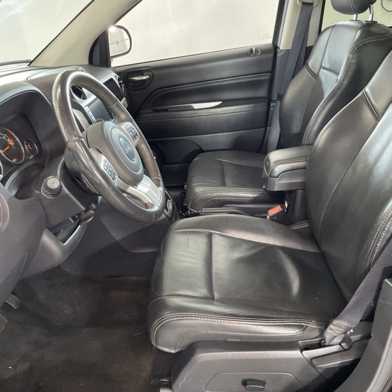 2017 Jeep Compass Image 7