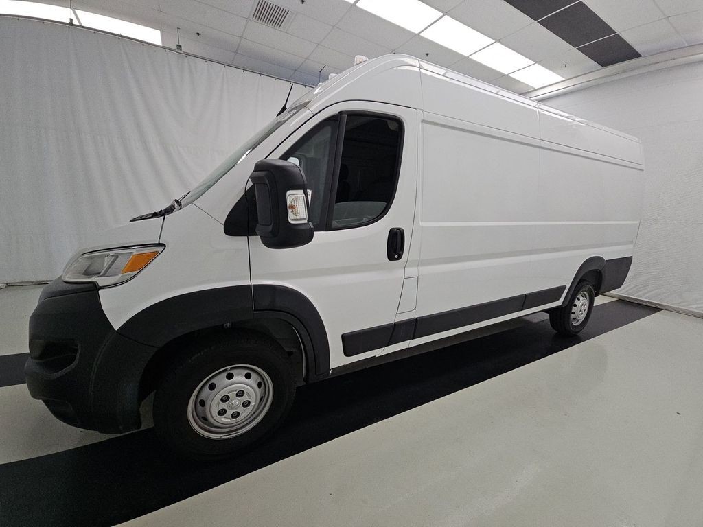 2023 RAM Promaster Image 2