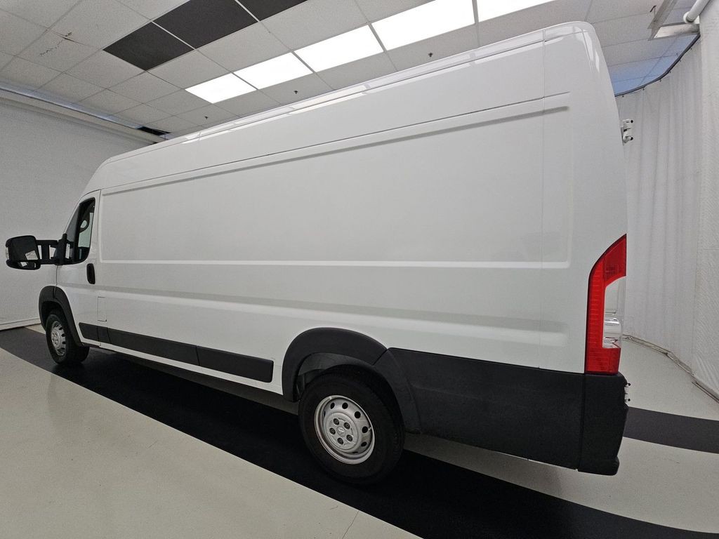2023 RAM Promaster Image 4