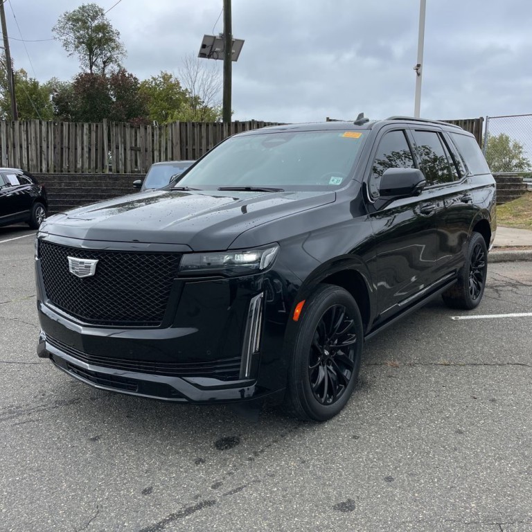 2022 Cadillac Escalade Image 3