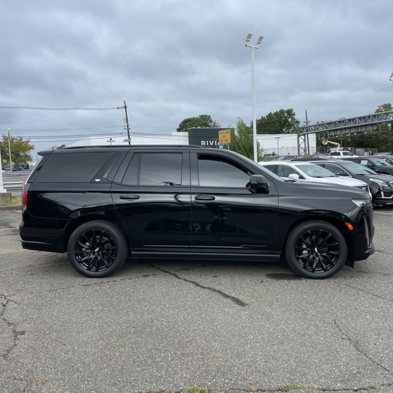 2022 Cadillac Escalade Image 4