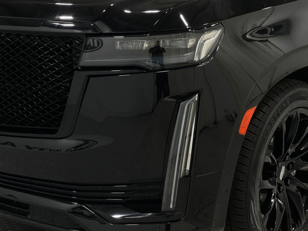 2022 Cadillac Escalade Image 35