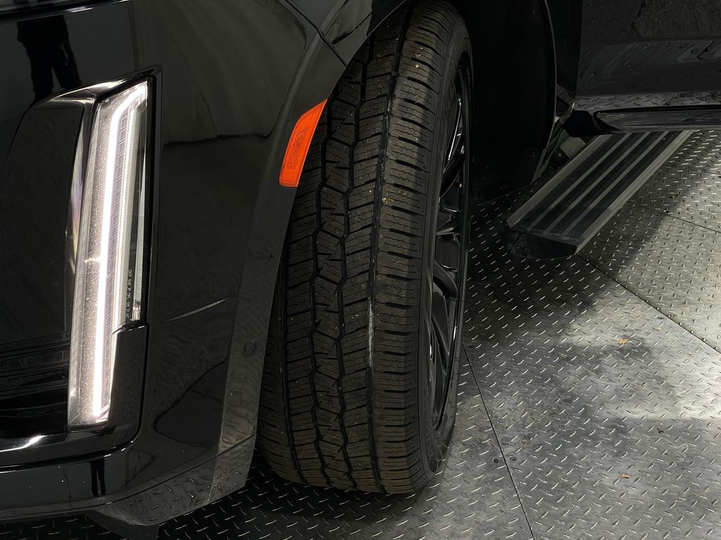 2022 Cadillac Escalade Image 38