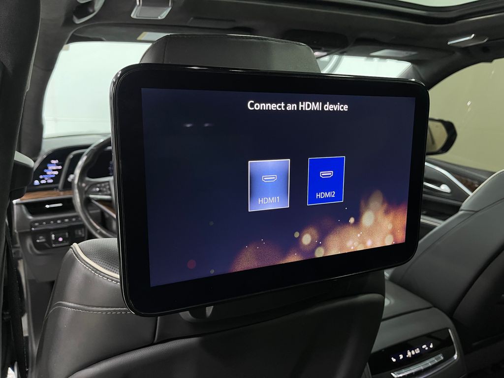2022 Cadillac Escalade Image 12