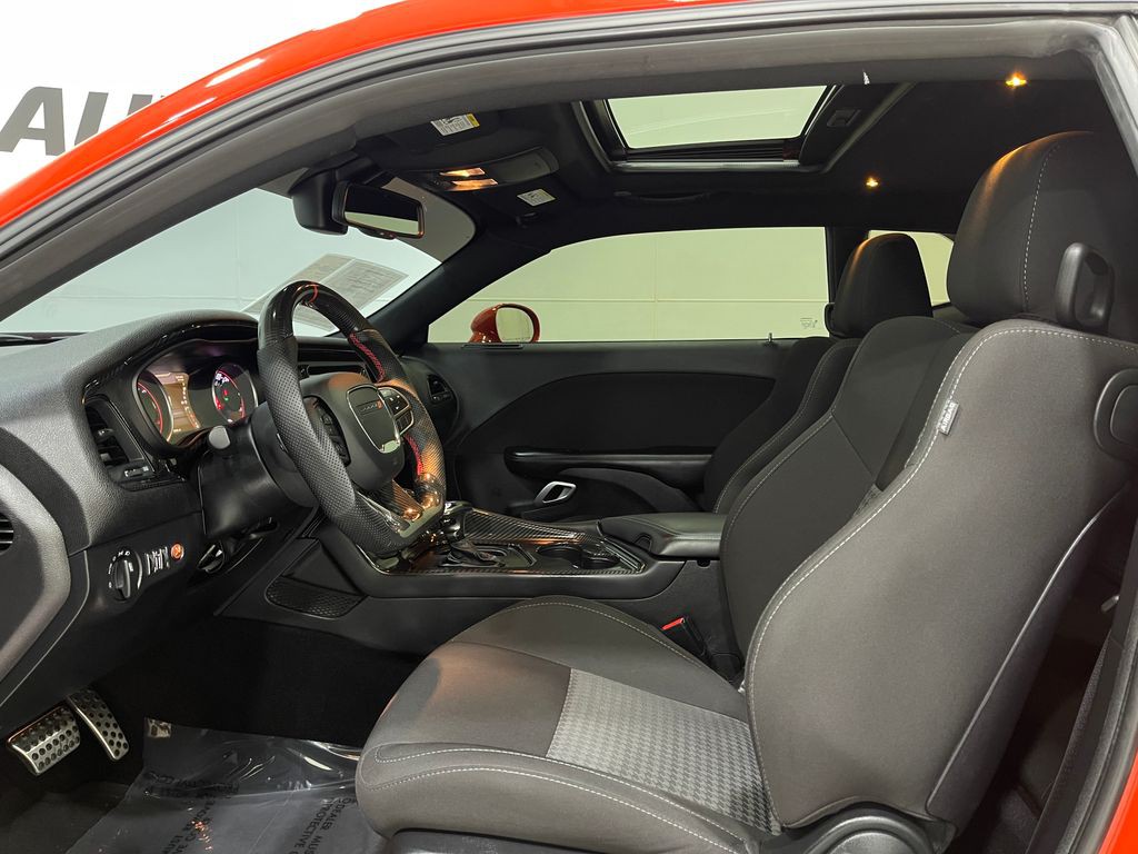 2021 Dodge Challenger Image 12