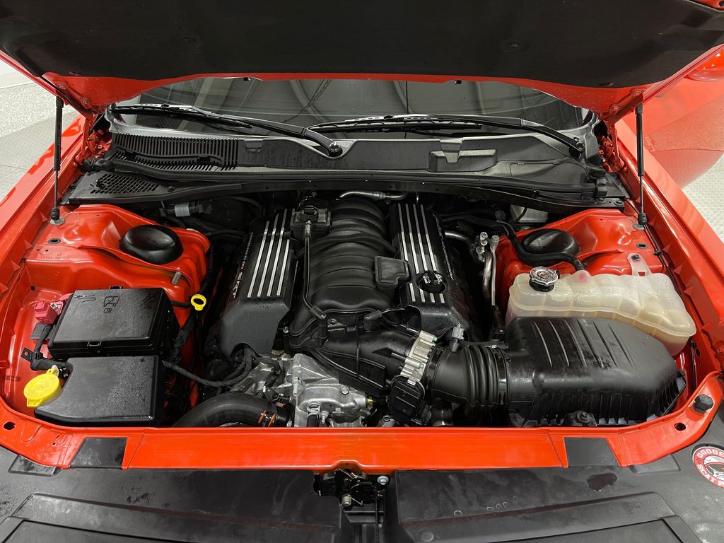 2021 Dodge Challenger Image 25