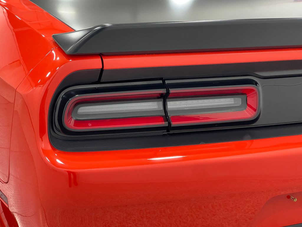 2021 Dodge Challenger Image 32