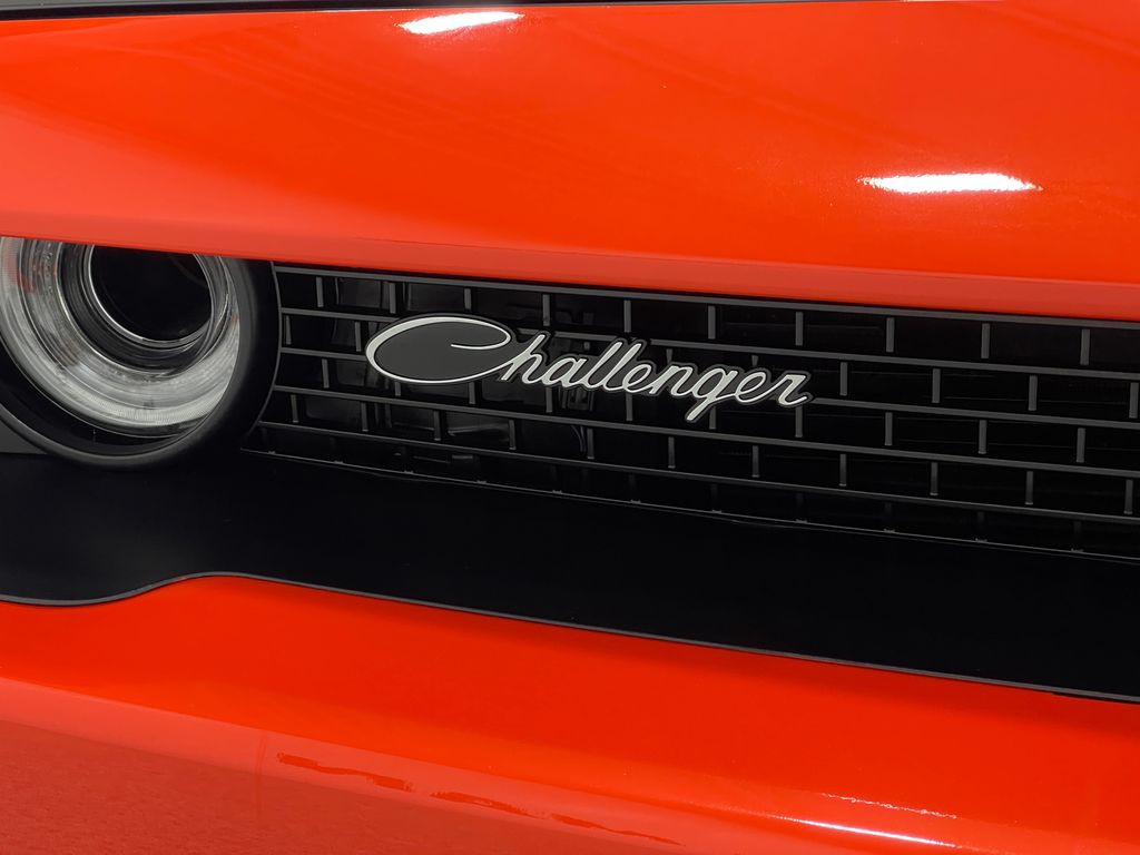 2021 Dodge Challenger Image 36