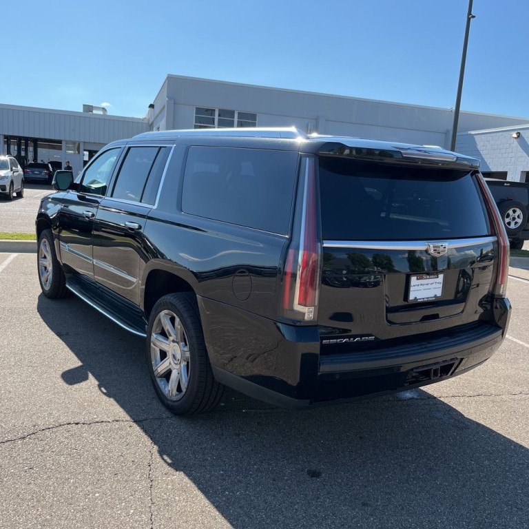 2019 Cadillac Escalade Image 6