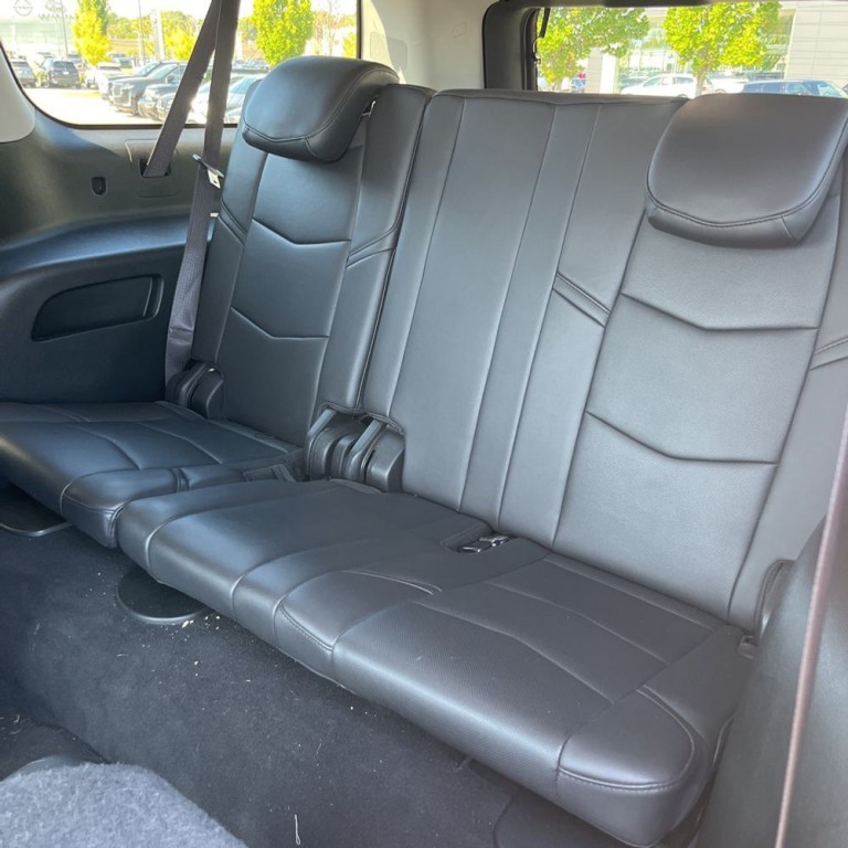 2019 Cadillac Escalade Image 16