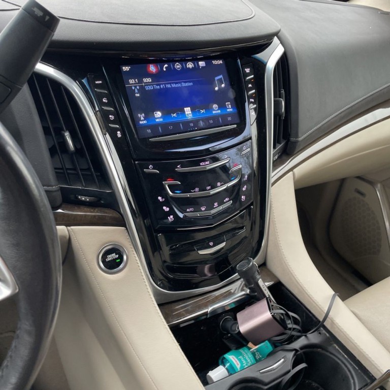 2020 Cadillac Escalade Image 12