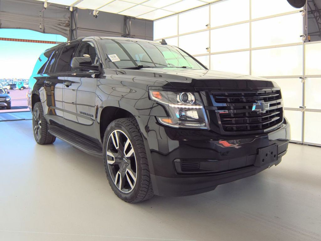 2019 Chevrolet Suburban Image 1