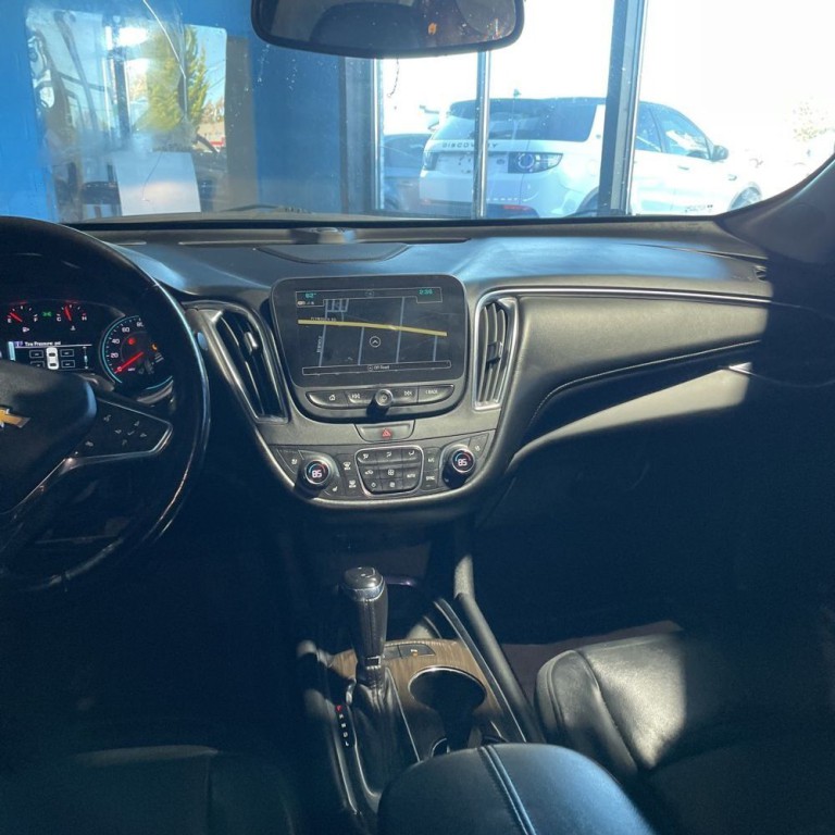 2018 Chevrolet Malibu Image 9