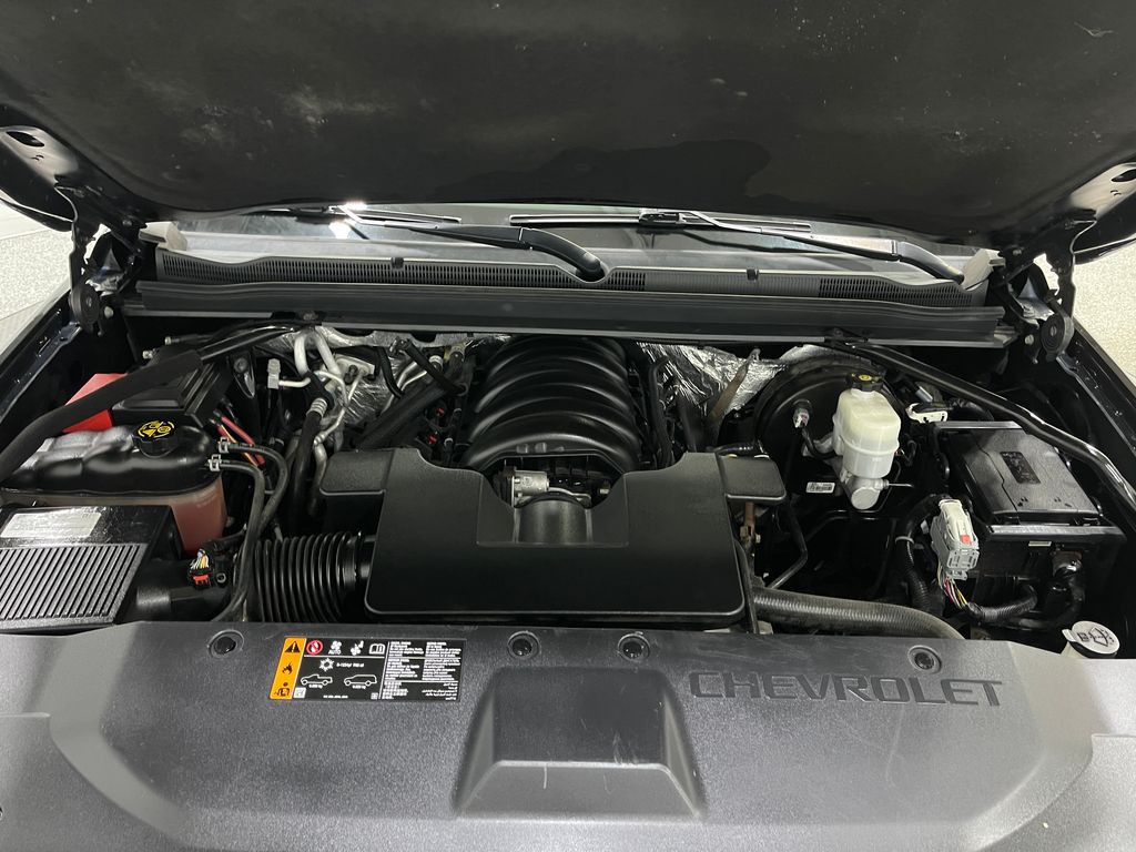 2017 Chevrolet Suburban Image 26