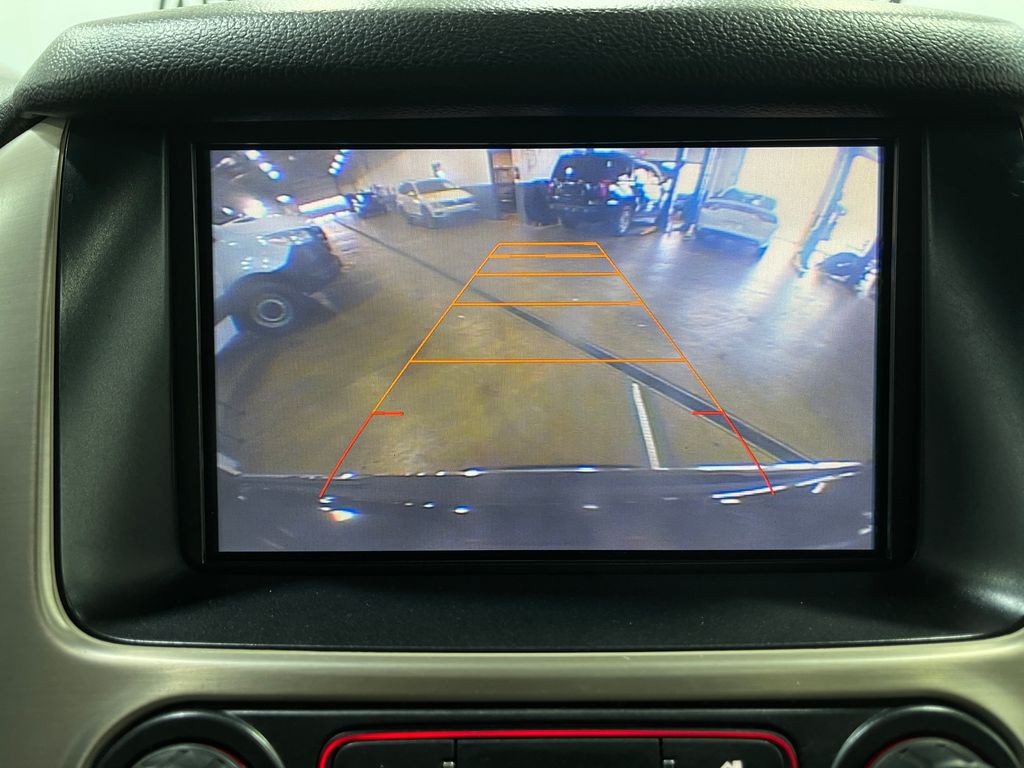 2016 GMC Yukon Image 11