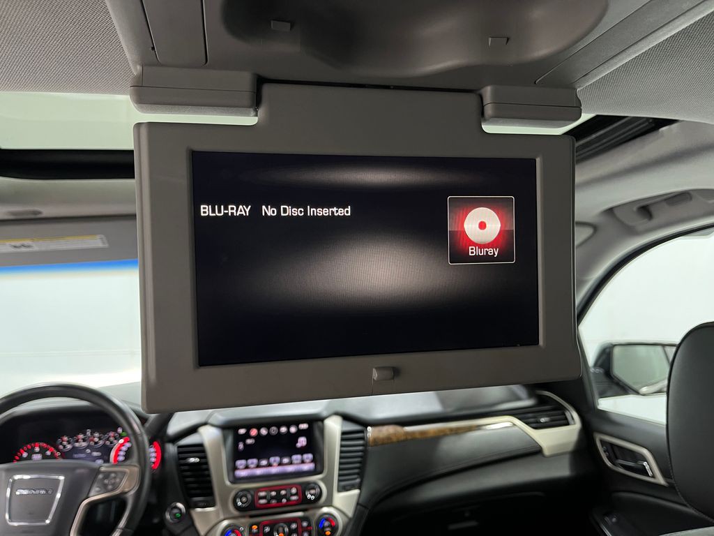 2016 GMC Yukon Image 12