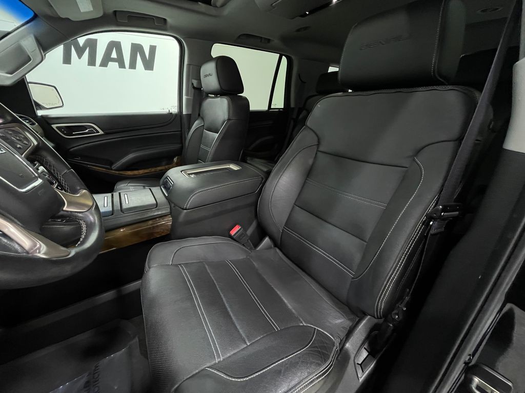 2016 GMC Yukon Image 16